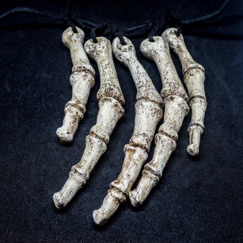 Bone fingers skull Replica Necklaces set of three resin bird skull Goth Victorian Jewellery gift Inactive