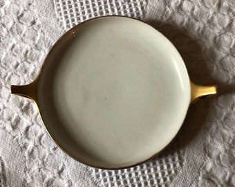 Vintage lusterware round 9x1 blue gold trim gravy boat tray