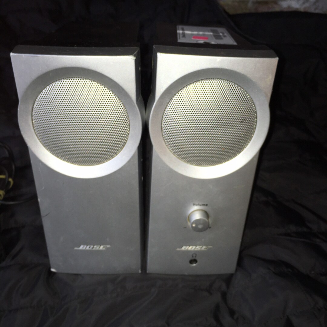 Bose Companion 2 Set of 2 Computer Speakers Gray Black No Power Cable