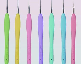 Crochet hooks Clover Amour steel with soft grip