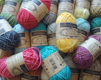 10 g de mini-écheveaux de fil à tricoter Stone Washed / River Washed - Scheepjes coton / acrylique pour petits projets multicolores
