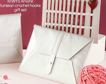 KnitPro Amore tunisian crochet hook set | wooden sustainable quality crochet hooks - Valentine's Day gift for every crocheter