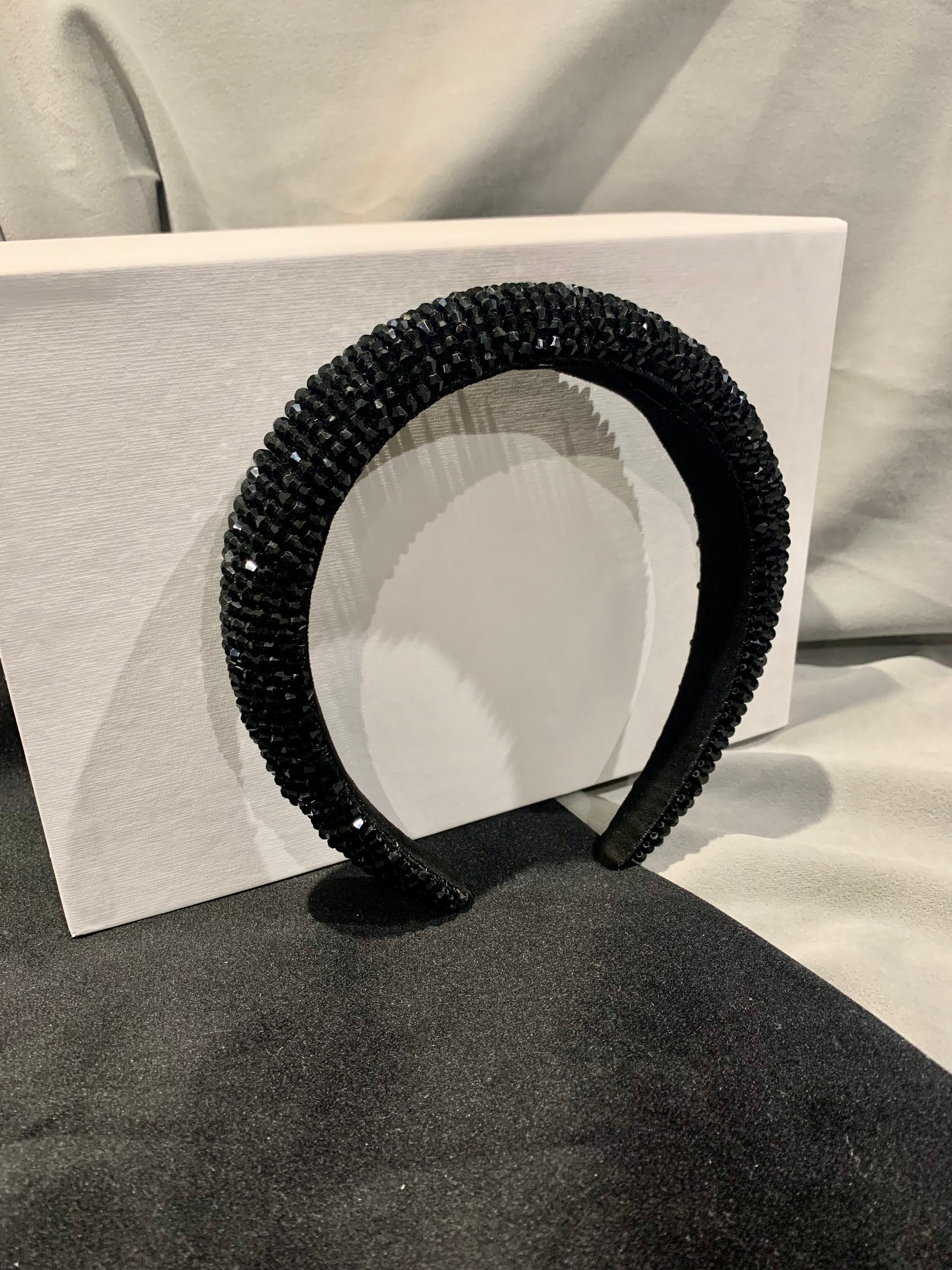 Serre-tête Daylia - Serre-tête orné de perles noires