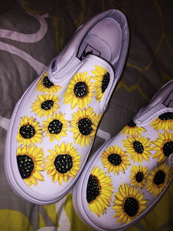 vans classic slip on sunflower