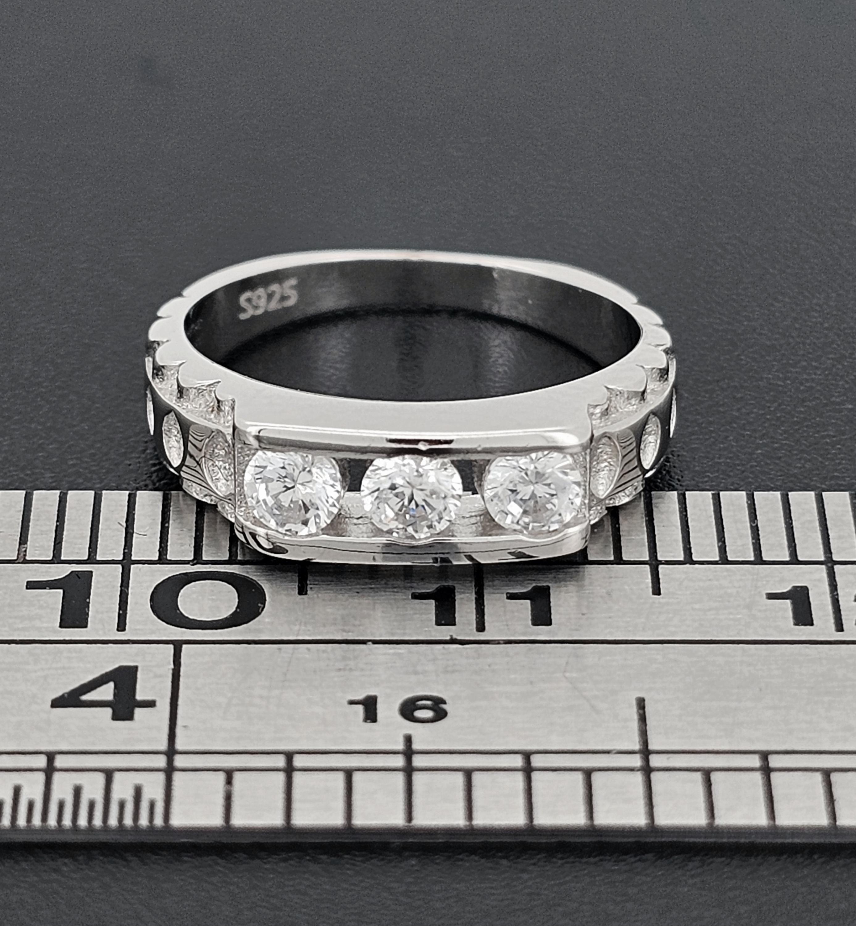 BeBe SILVER リング 約17号 Buy Sterling Silver Baby Ring Childs Kids Cubic Zirconia Oblong