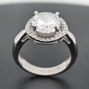Sterling Silver Ladies Cubic Zirconia 11mm Centre White CZ Cluster Floating Halo Dress Ring Box