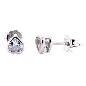 Sterling Silver Heart Shape 3MM 4MM White Cubic Zirconia Stud Earrings Rub Over Setting