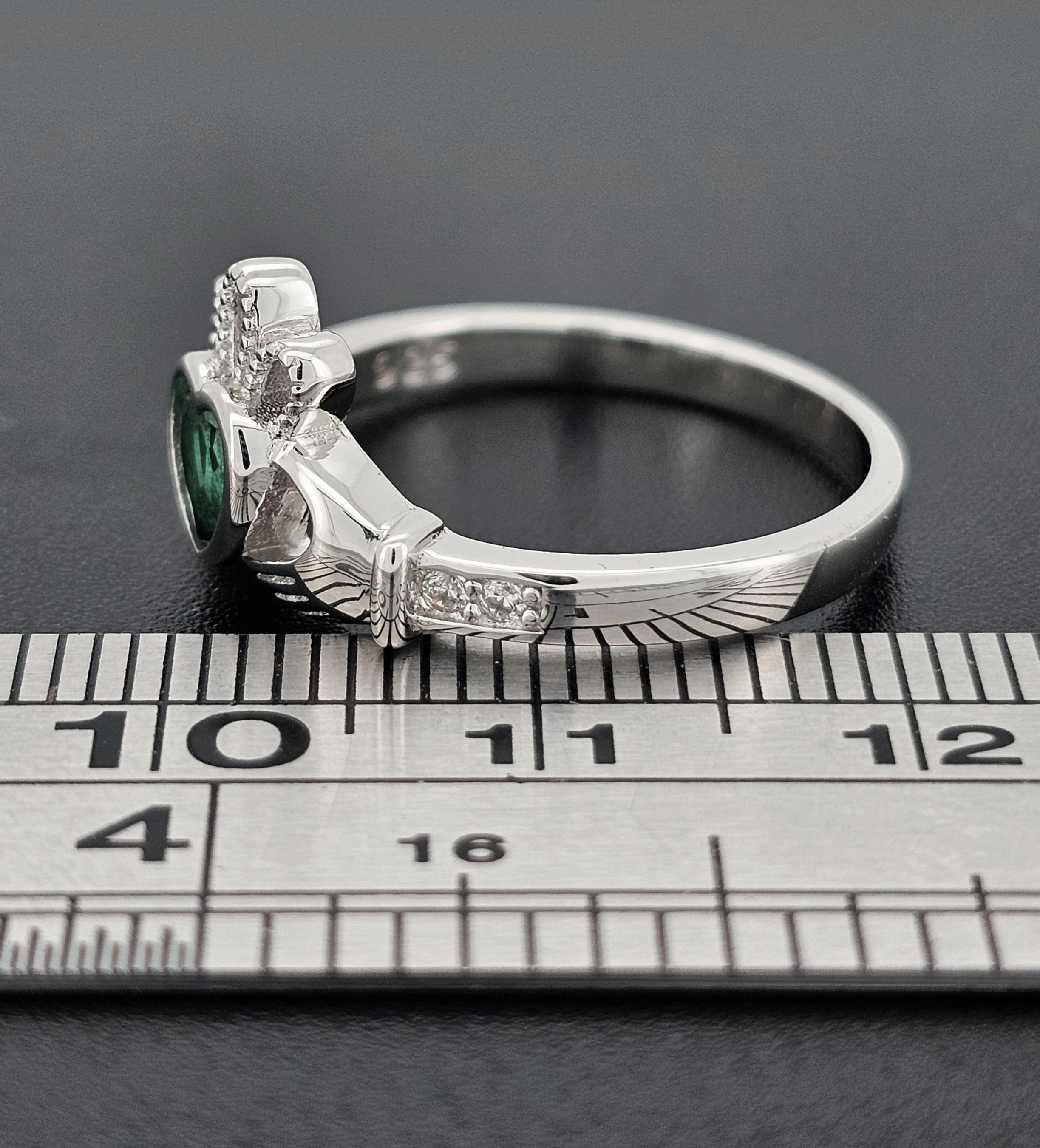 Bague Claddagh En Argent 925 Ancienne - Jonc Anneau Créateur Avec Pierre Verte - Occasion