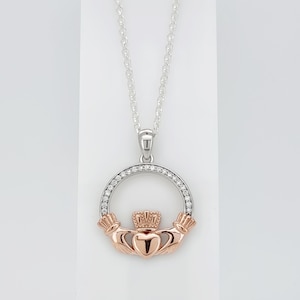 Gold Class Of 2024 To 2027 Graduation Cap Pendant Necklace | Factory