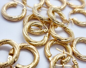 Orecchini A Cerchio Oro 9 Carati - Finitura Liscia, 3 Mm E 15 Mm, 375 - 4