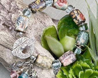 ROMANTIC AT HEART, handmade, artisan lampwork and sterling silver bracelet