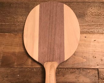 Boetiek ping pong peddels, Salvaged houten frames en alle dingen hout.