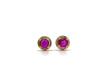 18K gold lobe earrings with rubies Made in Italy