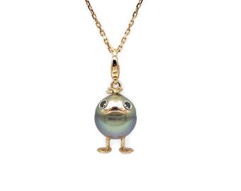 18Kt Rose Gold Duck Charm Pendant with Tahitian Pearl and Black Diamonds