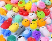 NCKIHRKK 60 Stuks Squishy Mochi, Squishies, Mini Squishy Uitdeelcadeautjes Voor Kinderen, Verjaardagscadeau Kinderen Nodigt Uit, Verrassingszakje voor Kinderfeestje