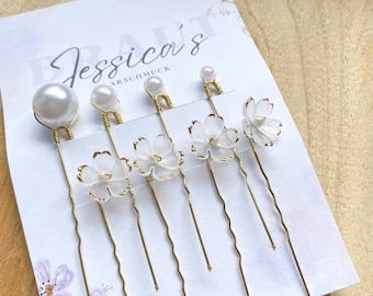 Hairpins/ Pearl Hairpins/ Bridal Jewelry/ Hair Accessories/ Wedding Accessories/ Wedding Hair Accessories/ Bridesmaid Hair Accessories/ Gold & White
