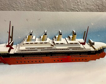 RPOP77 Titanic Pop Up Laser Cut Card