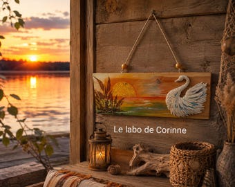 Schild aus Holz und Porzellan „Schwan bei Sonnenuntergang“