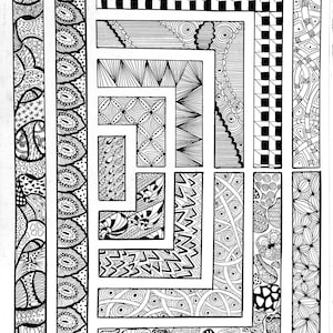 Peut inclure: Dessin d'art en ligne complexe en noir et blanc avec un motif géométrique. Le dessin présente une série de carrés et de rectangles avec différents motifs à l'intérieur de chaque forme.