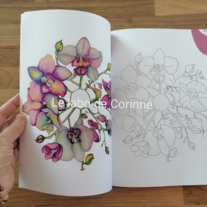 Book the art of coloring “flower crowns” by the artist Corinne JEANJACQUES, 30 pages