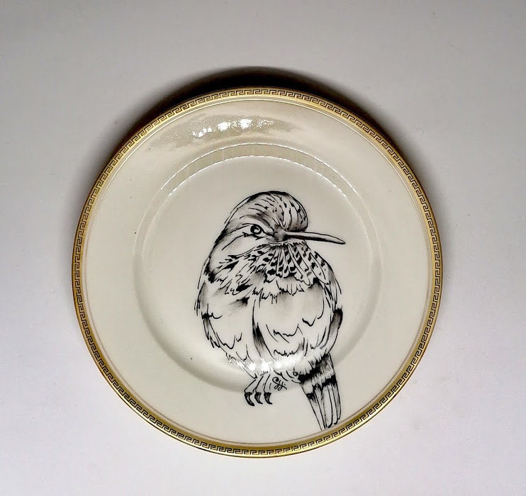 Assiette en Porcelaine Vintage, Ronde, Peinte à La Main Décor Oiseau