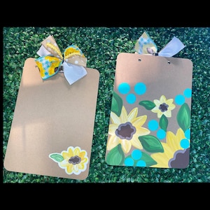Handmade Floral Sunflower Clipboard: Personalized Teacher Gift, Custom School Supply, Painted Decoration