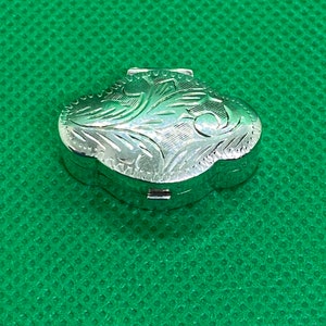 Vintage 925 Sterling Silver Engraved Sweet Shape Small Pill Box
