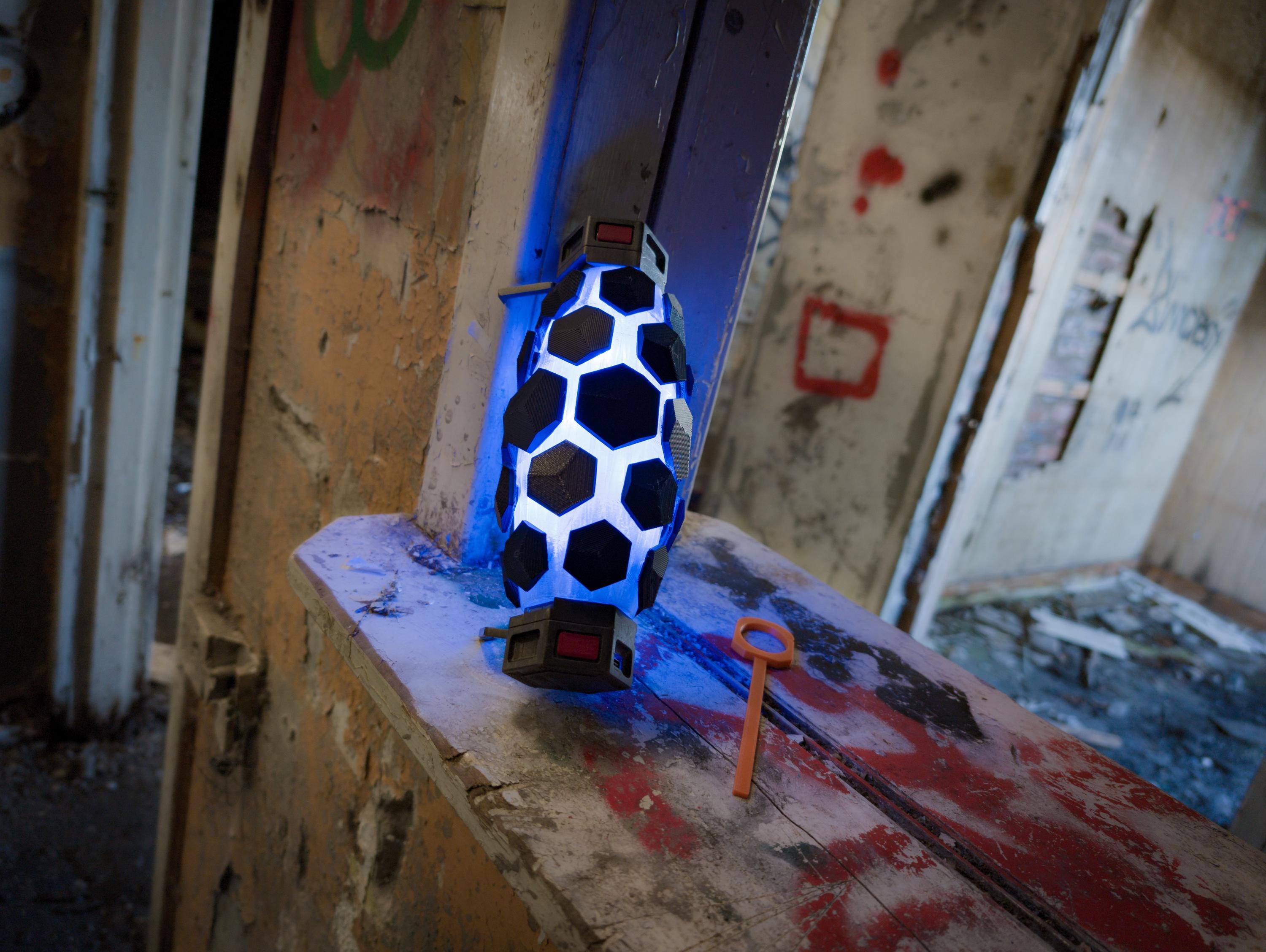 Thorn's Razorbloom, R6S, Cosplay Prop, 3D Printed - Etsy