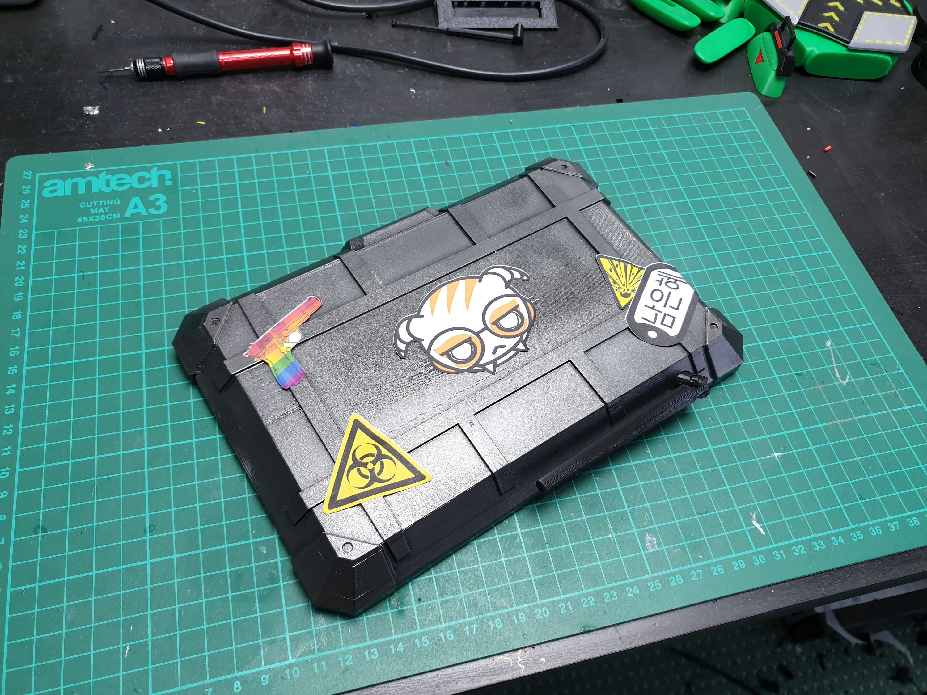 Dokkaebi Tablet Case, R6S, Cosplay Prop, 3D Print - Etsy