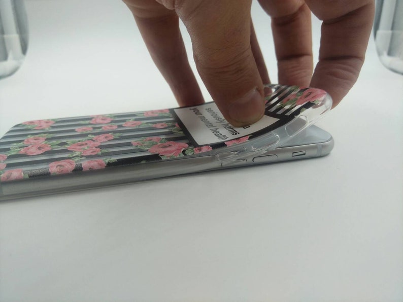 Social Media seriously harms your mental health phone case ...