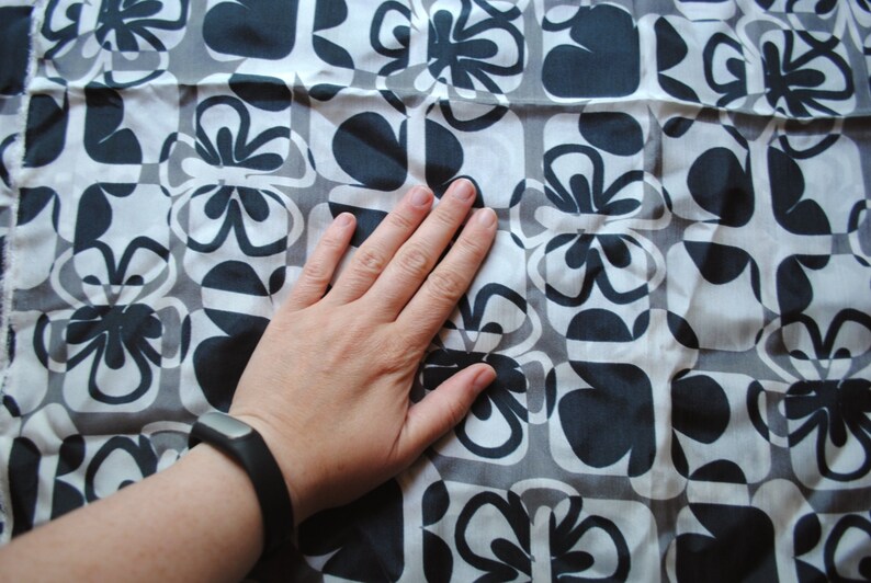 Vintage fabric Estonian Soviet flowers boho floral gypsy black grey white geometric 2.3 yards in 1 listing