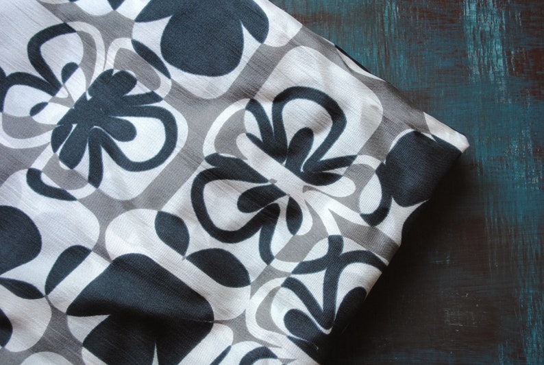 Vintage fabric Estonian Soviet flowers boho floral gypsy black grey white geometric 2.3 yards in 1 listing