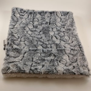 Lovey, Baby Boy, Baby Girl, Security Blanket, Grey, Sherpa, Faux Fur, Fluffy, Cozy, Baby Toy, Mini Blanket, Animal, Sensory, Soft,Infant Bild 3