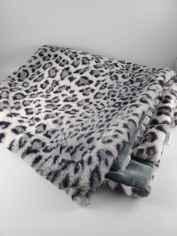 Snow leopard blanket hotsell