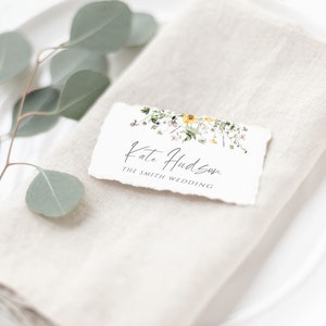 ラベンダーと黄色の野の花の席札テンプレート、結婚式の席札、バイオレット、インスタントデジタルダウンロード、Templett、WD-307