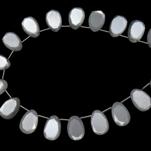 18 Pieces Ceylon White moonstone Faceted Irregular Shape Flat Slices, White moonstone Fancy Shape Briolettes (7*11-8*12 mm approx) (PTS76)