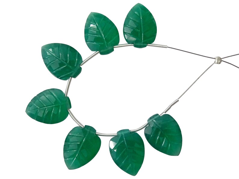 CV53 7 Pieces Green Onyx Faceted Carved Leaves Briolettes Green Onyx Fancy Briolettes Green Onyx Carved Beads