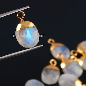 5/10 Pieces Nice Quality Rainbow Moonstone Oval Shape Charm, Electroplated Connectors, Earring Pendant Minimalist Collection 8*10mm