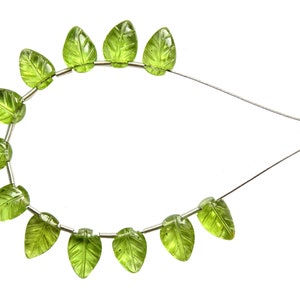 10 pezzi di peridoto naturale di eccellente qualità, foglie intagliate, perline di peridoto a forma di briolette (circa 6*9 mm) MC