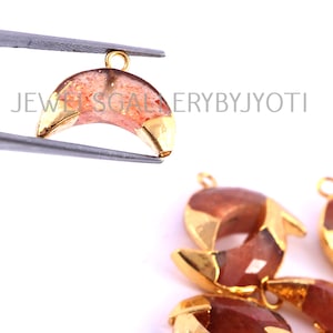 A Pair of Orange Sunstone Carved Crescent Moon Charm,Electroplated Stone Charm,Moon Shape Connectors,jewelry making supplies(16mm)