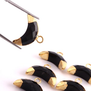 A Pair of Black Onyx Carved Crescent Moon Charm,Electroplated Stone Charm,Moon Shape Connectors,jewelry making supplies(16mm)