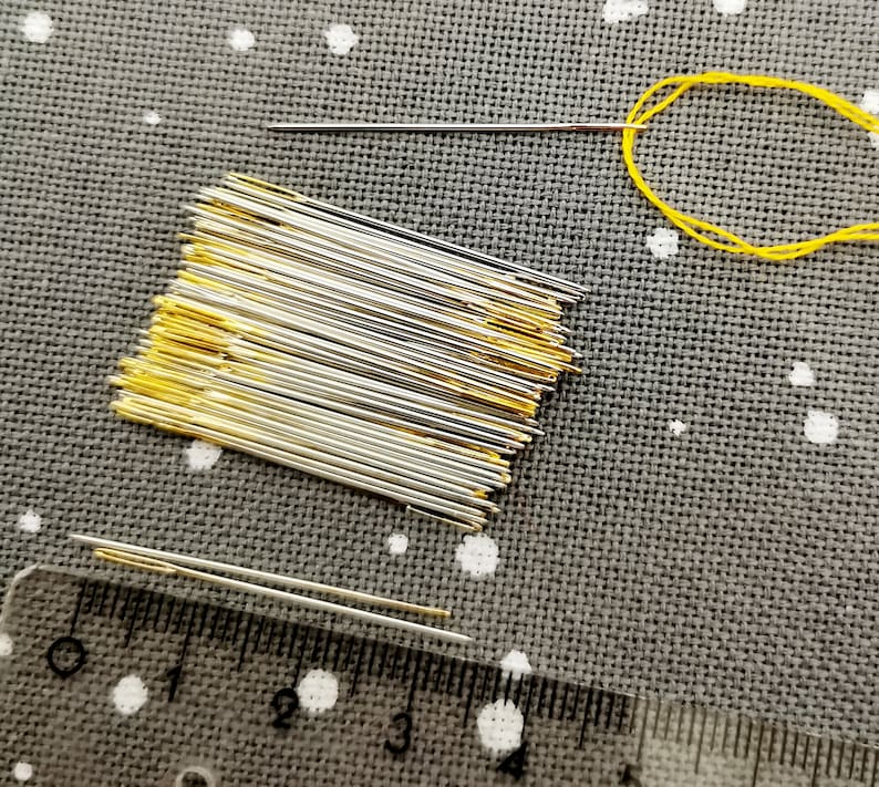 10-200pc needle SIZE 26 / Gold Eye Embroidery Needles for Cross Stitching/ image 2