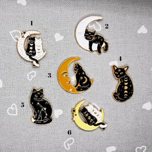 1pc Cats and the moon needle minder for cross stitching/embroidery