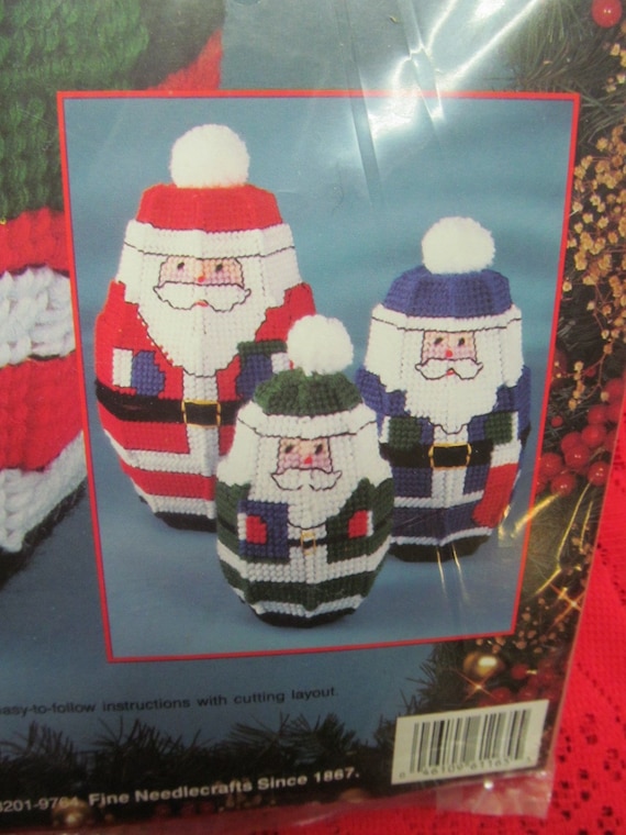 1993 Bucilla Plastic Canvas Kit #61165 Christmas Nesting Santa Dolls CUTE RARE In NEW Condition!