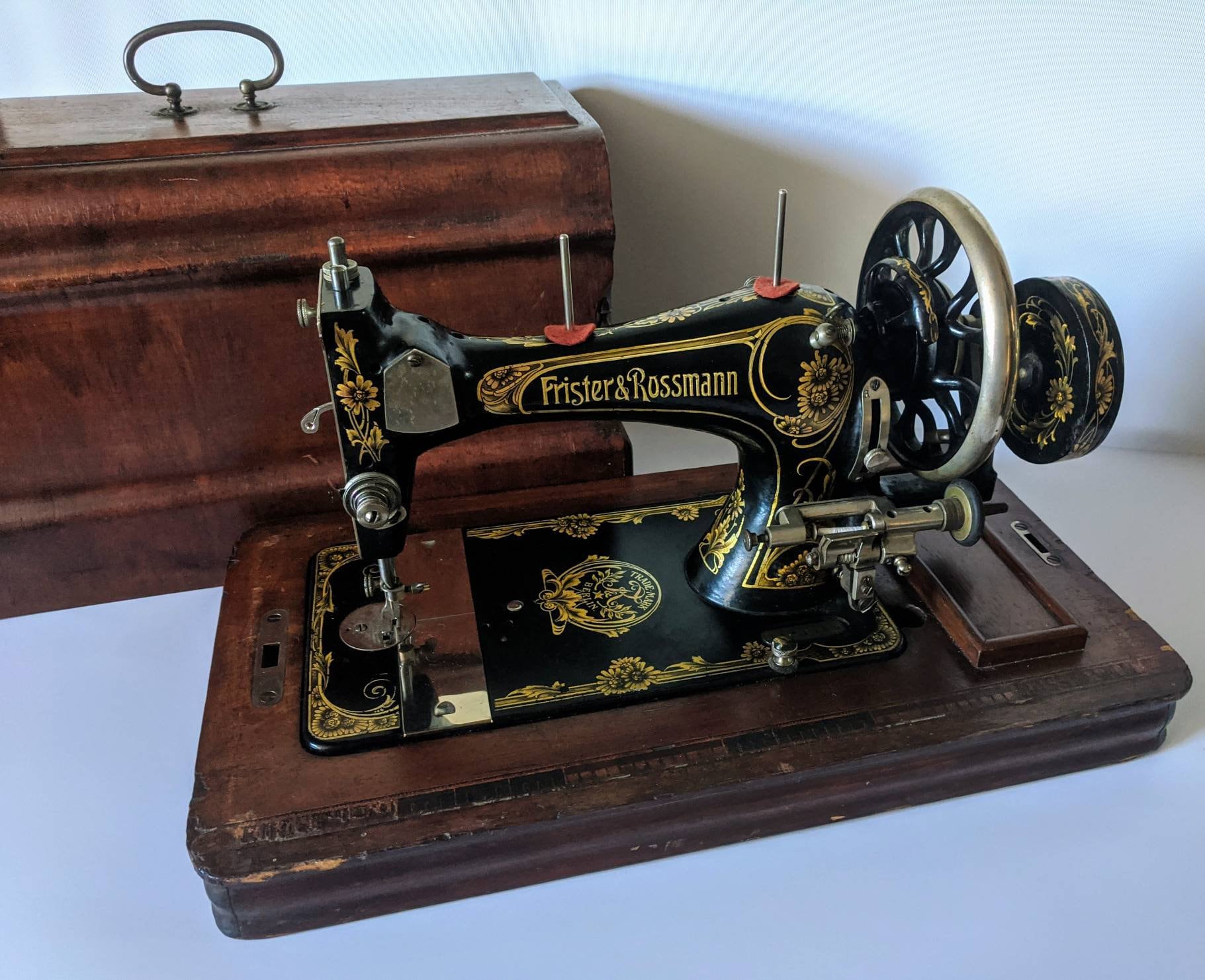 SINGER Sewing Machine Bentwood Wooden Carrying Case for 15 15-91 201 201-2  66 316 127 27 Restored by 3FTERS 