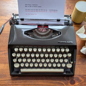 Adler Tippa S beautiful typewriter made in 1967 in excellent working order, with case and new ribbon installed