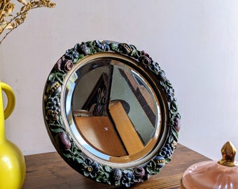 Early - mid 1900s English circular Barbola mirror surrounded by painted plaster flower and natural decoration