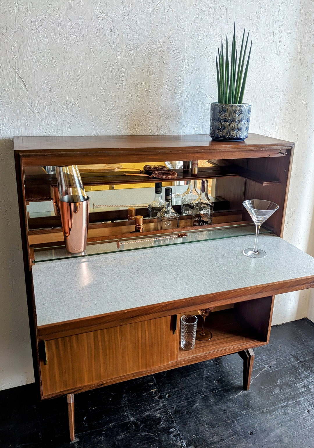 Large 1960s Mirrored Drinks With Internal Light Etsy UK