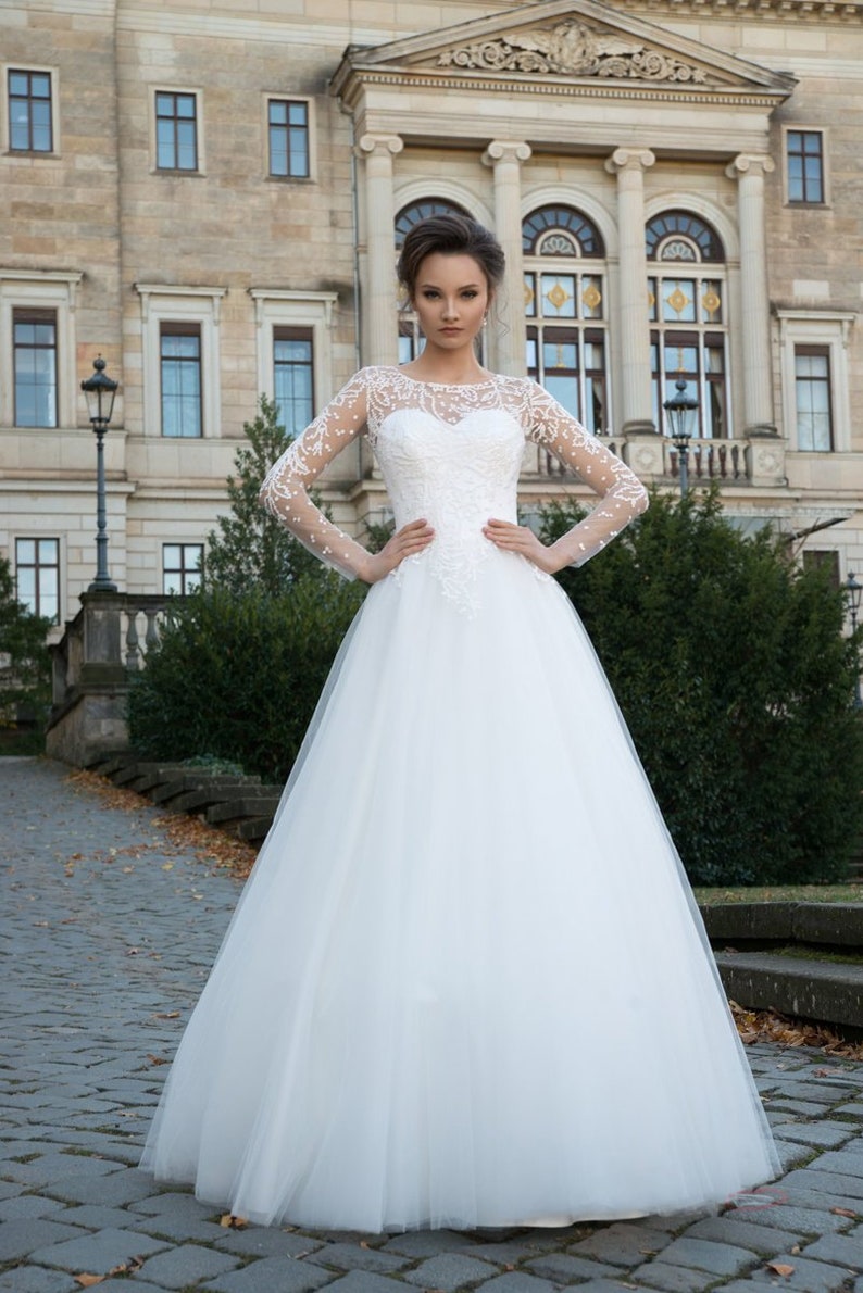 Mariage élégant Robe De Mariee Boheme Manche Longue