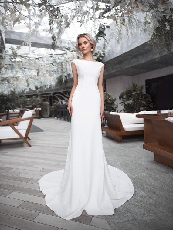 classic modern wedding dress